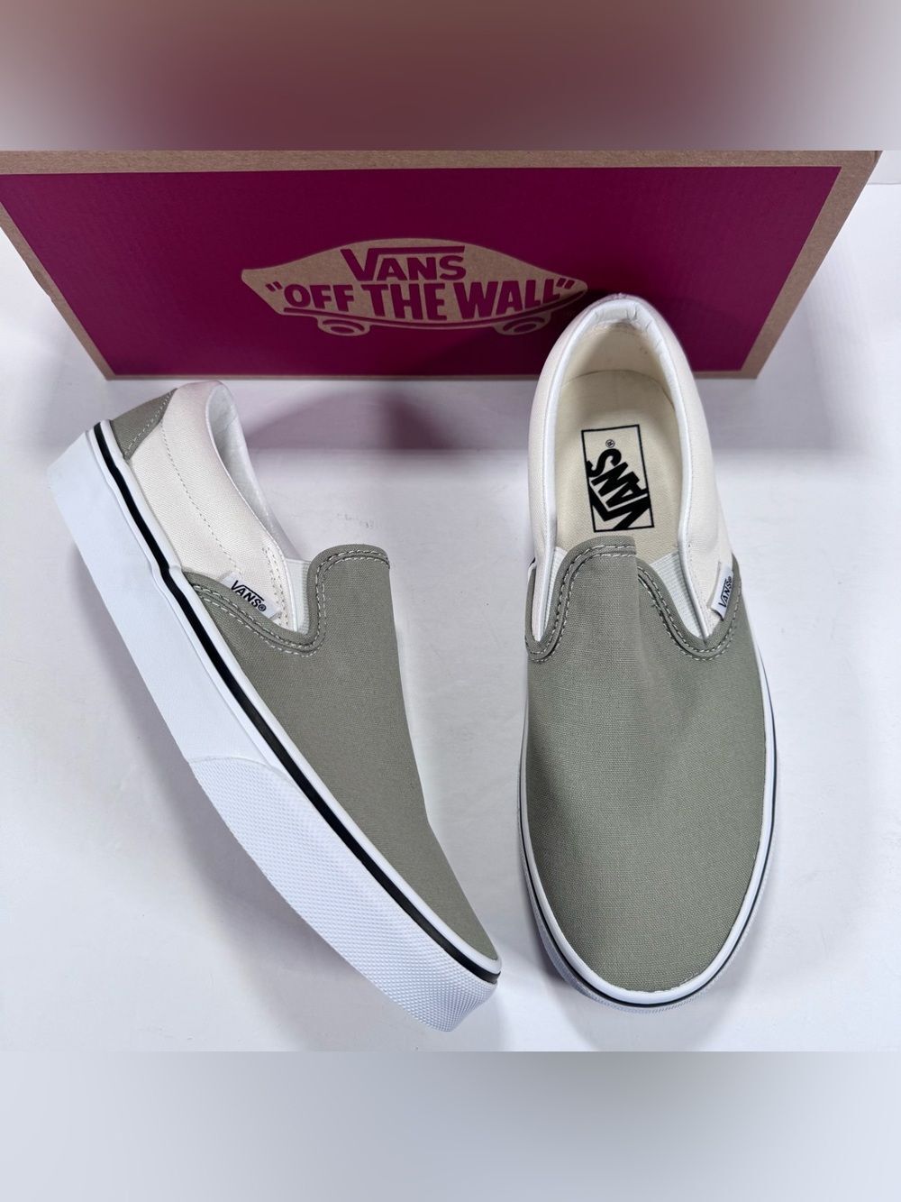 Vans Classic Slip-On Pop Sage Green White Skate Shoe Sneakers Women 8 Men 6.5